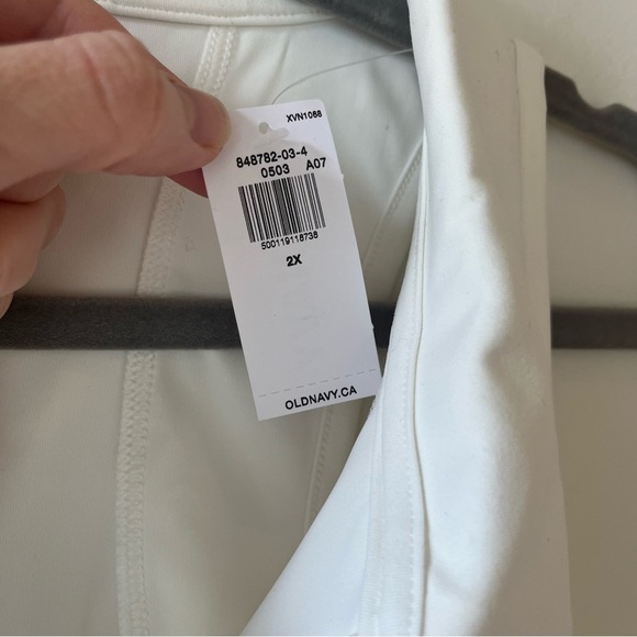 Old Navy Powersoft White Collared tank top 2X Athletic Golf Activewear Nwt - Picture 5 of 11